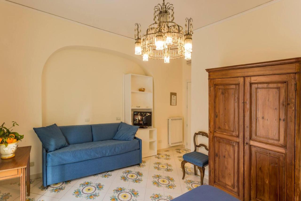 Don Valerio Sorrento Apartment Luaran gambar