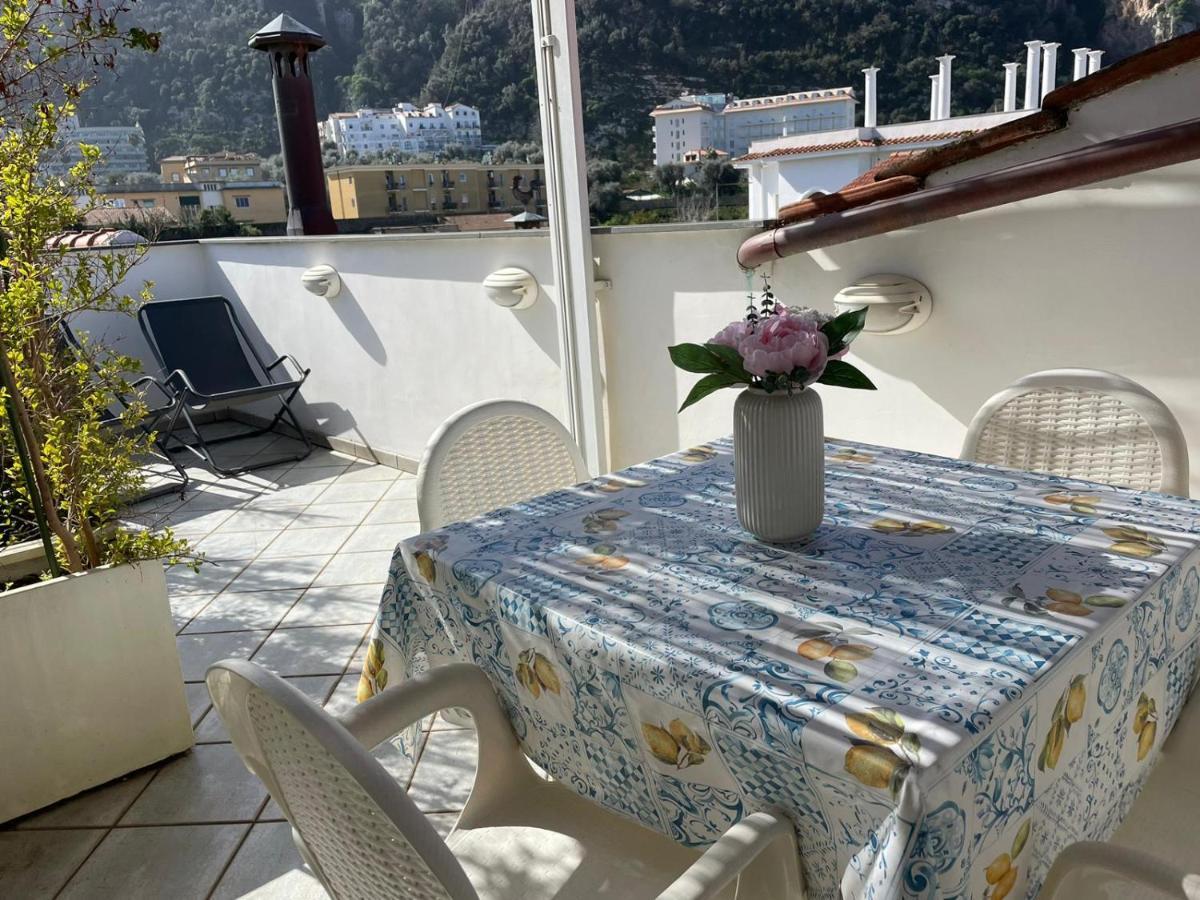 Don Valerio Sorrento Apartment Luaran gambar