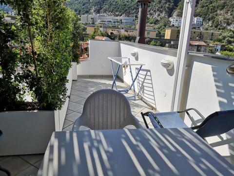 Don Valerio Sorrento Apartment Luaran gambar